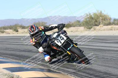 media/Dec-04-2025-Racers Edge (Thu) [[5ebc9f124d]]/3-B Group/3-Session 2 (Turn 7 Inside)/